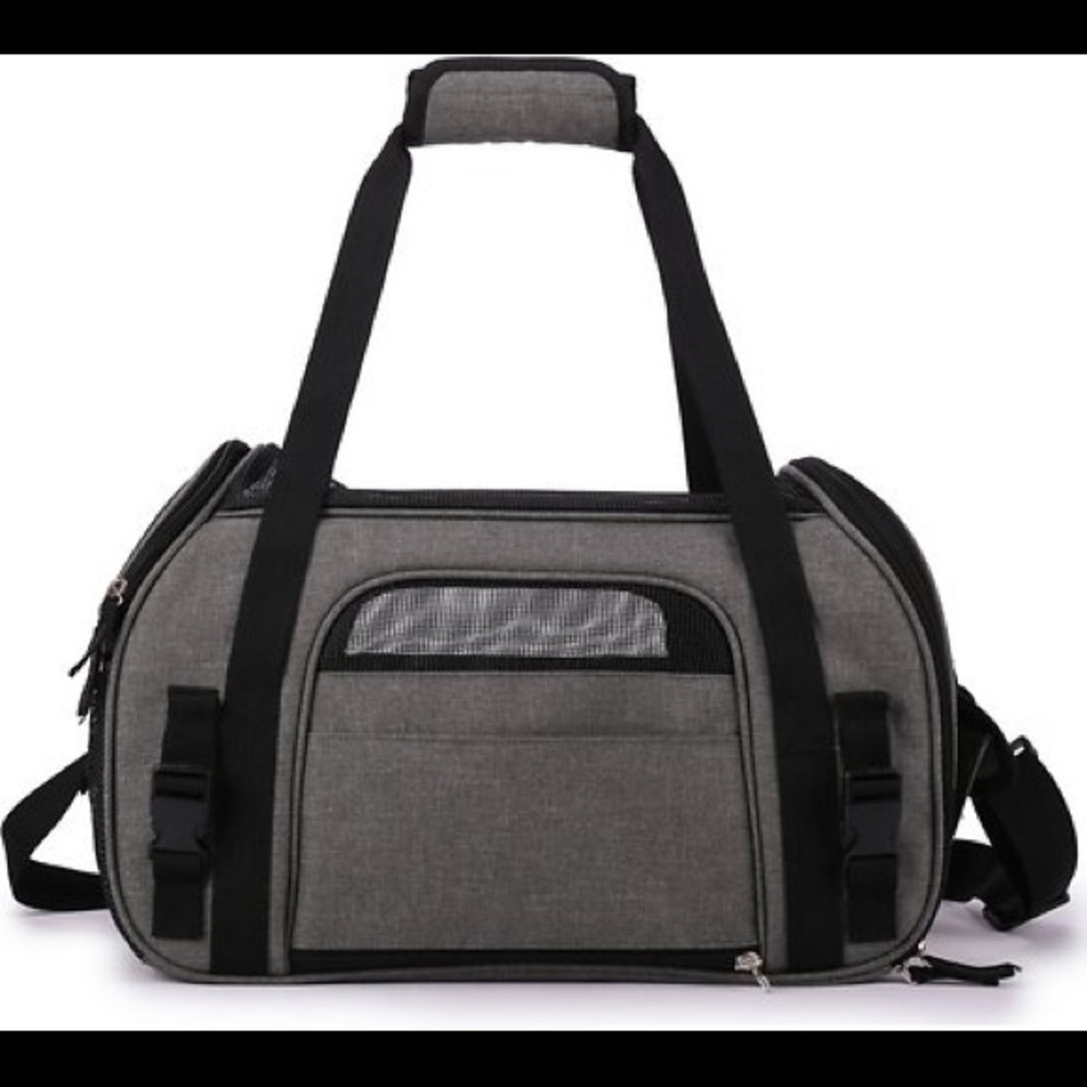 NEW Dog & Cat Carrier (Never Used)